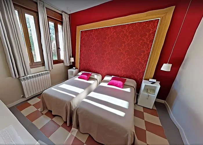 La Castellana - Y Desayuno